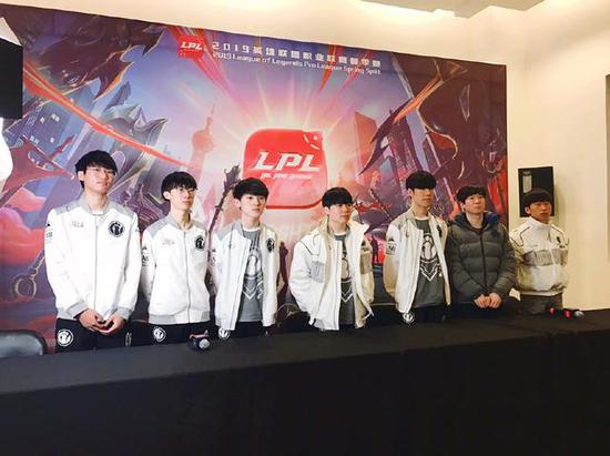 对于贝尔纳 对于贝尔纳